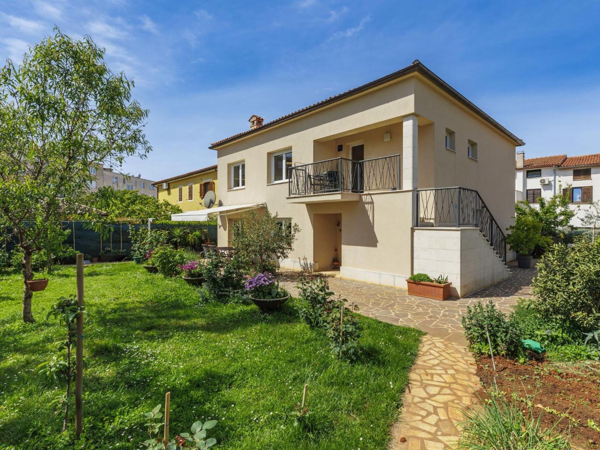Apartment Marina - Nvg115 By Interhome Новиград Экстерьер фото